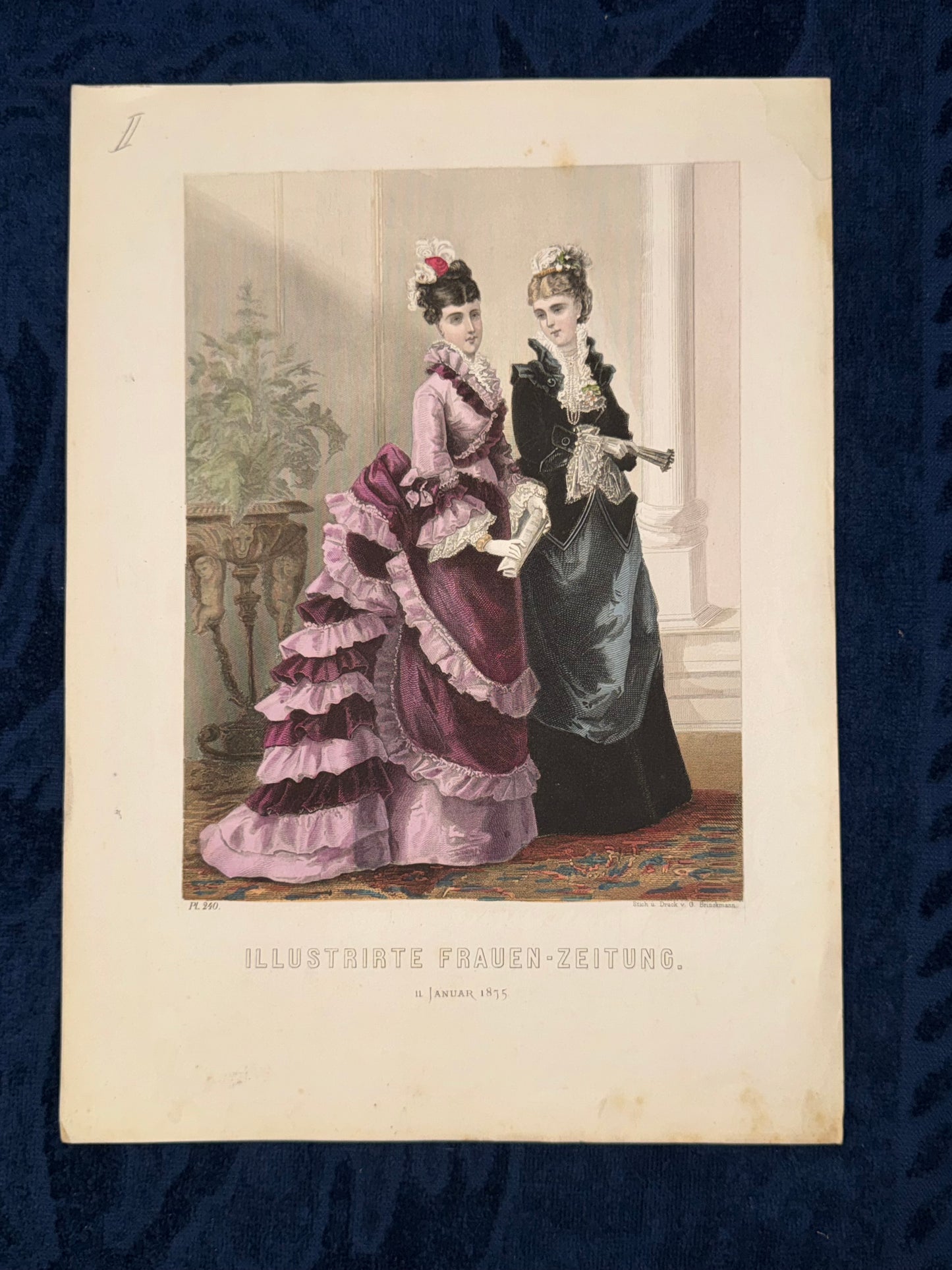 1875 Original Historische Damenmode mit Turnüren & Rüschen