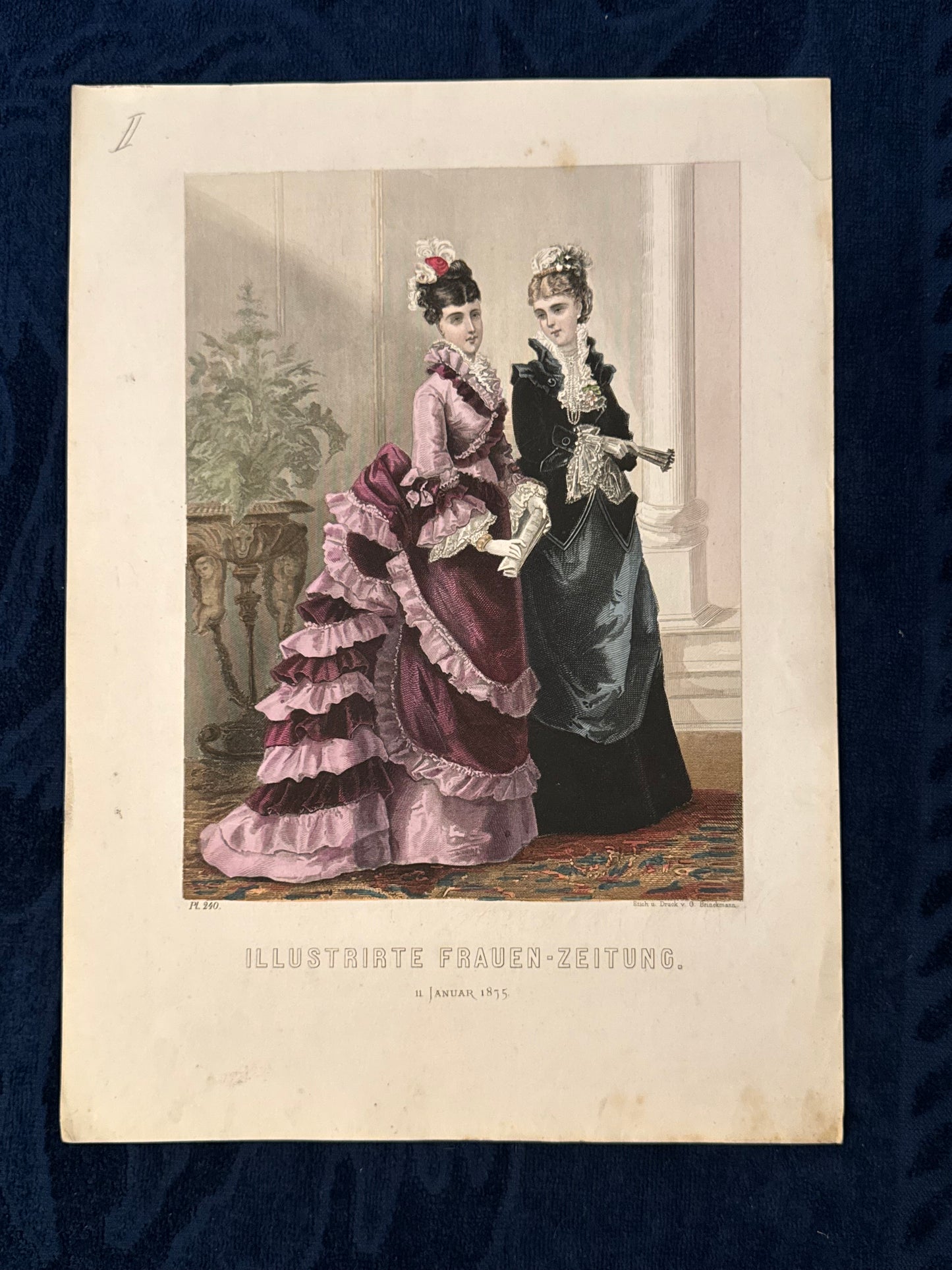 1875 Original Historische Damenmode mit Turnüren & Rüschen