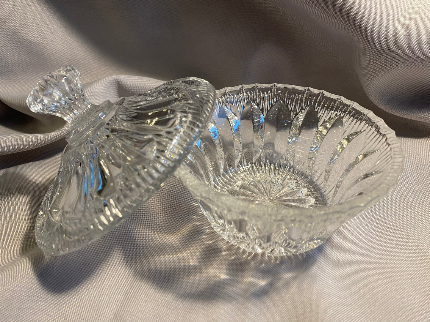 Kristallglas Schale mit Deckel 1940er