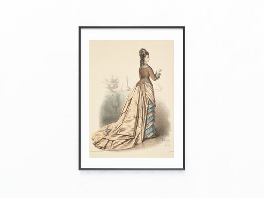 Altcolorierter Stich | Braunes Kleid mit blauer Schleife & Rückenschleppe 1870