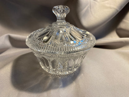 Kristallglas Schale mit Deckel 1940er