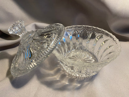 Kristallglas Schale mit Deckel 1940er